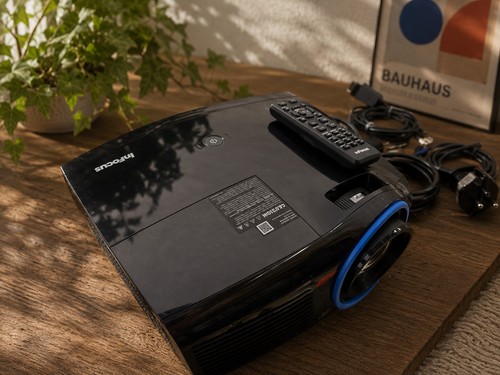Infocus dlp beamer mit hdmi - dlp,