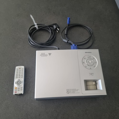 Toshiba tdp t95 dlp beamer - toshiba, tdp-t95