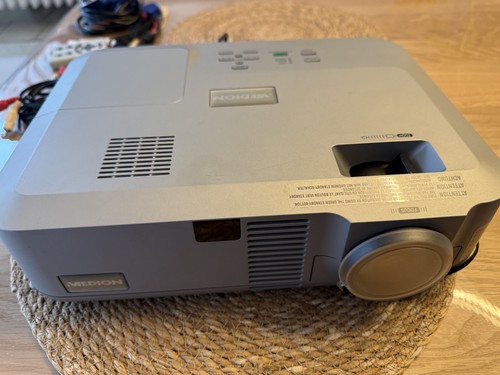 Beamer medion md2950na - beamer,