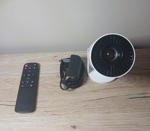 Mini desktop beamer - desktop, projektor